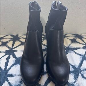 Adrienne Vittadini Elegant Black Heels
